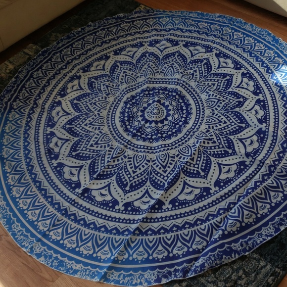 Round Boho Beach "towel"/shall - Picture 2 of 7